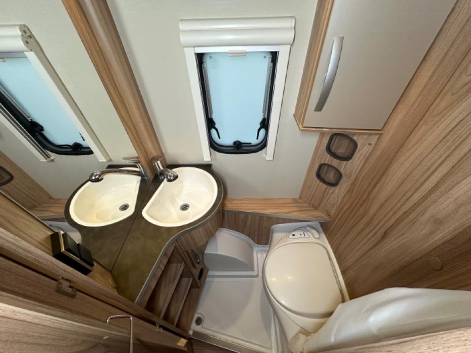 Eriba Nova Light 470