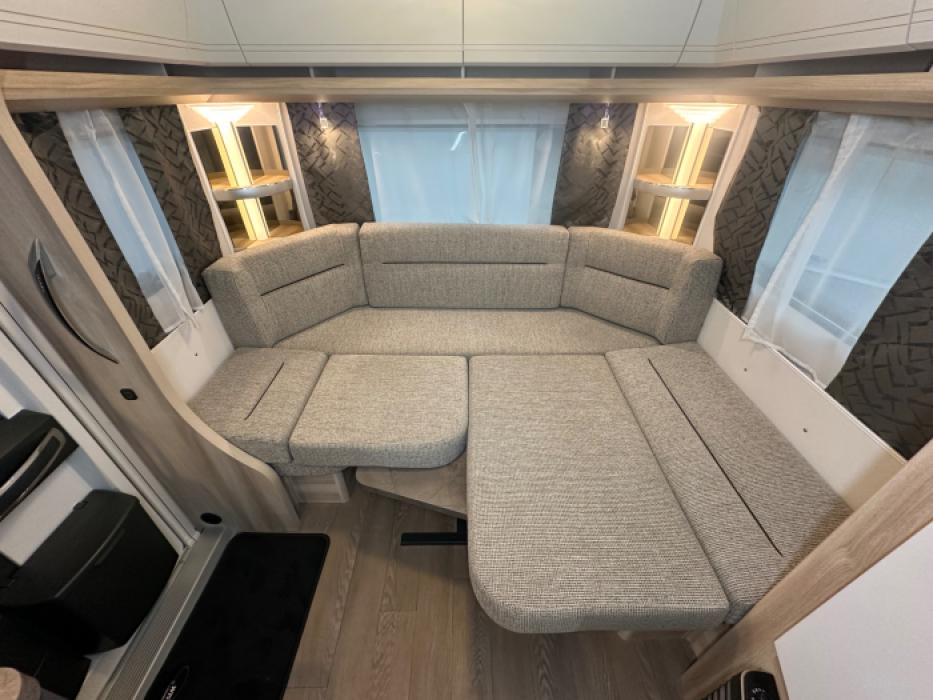 Hobby De Luxe 495 UL