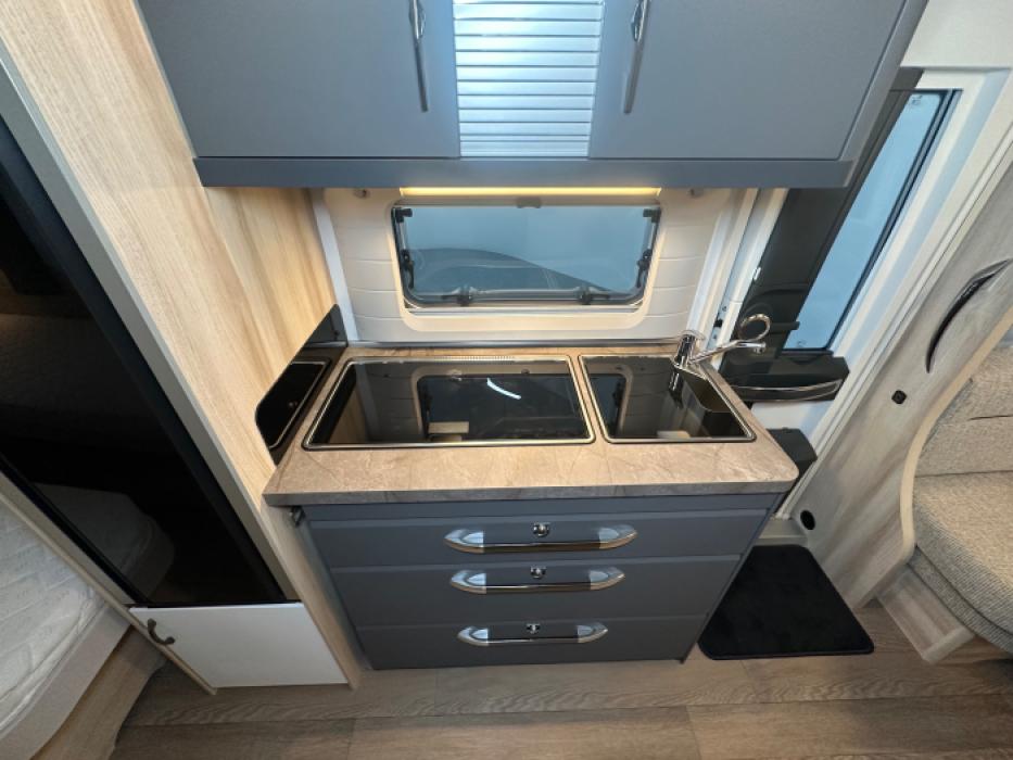 Hobby De Luxe 495 UL