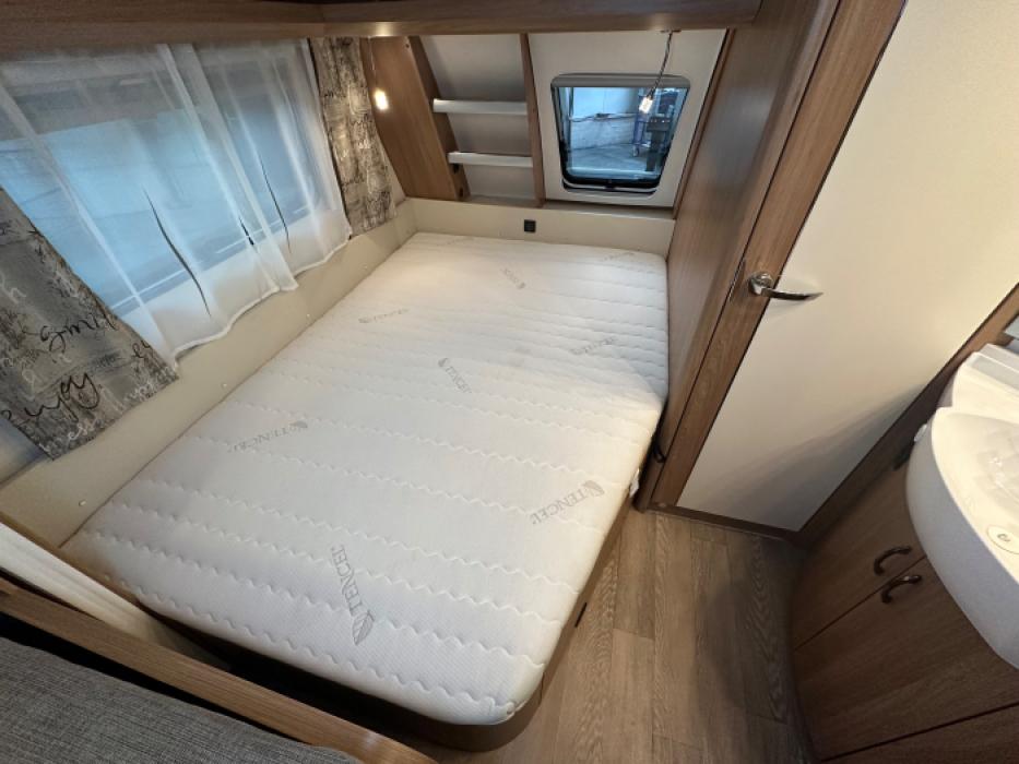 Hobby De Luxe 400 SFe