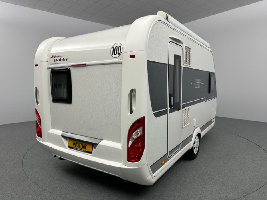 Hobby De Luxe 400 SFe