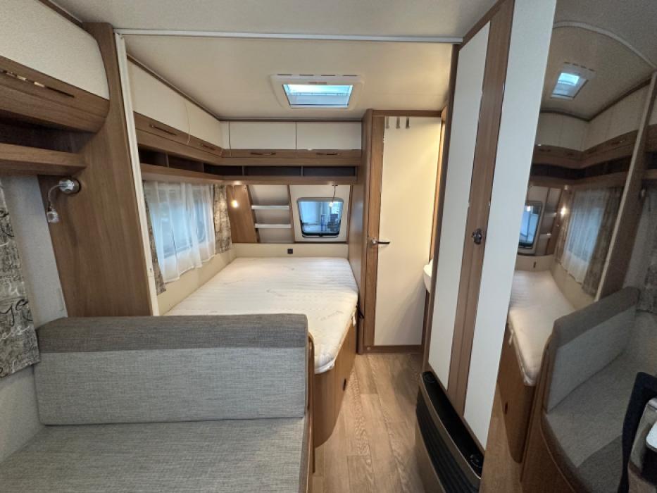 Hobby De Luxe 400 SFe