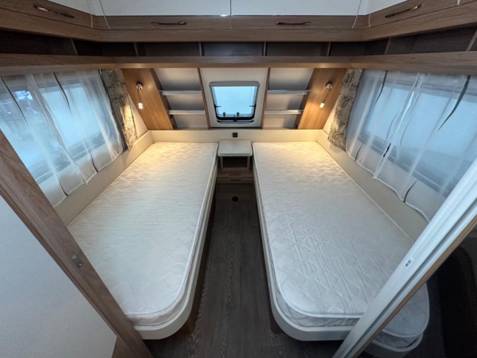 Hobby De Luxe 495 UL