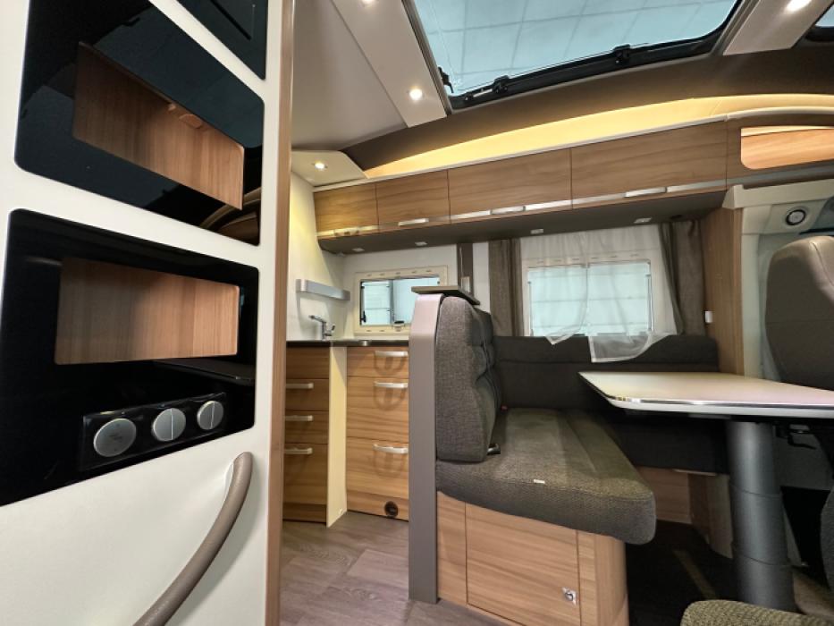Adria Coral Axess 670 SL