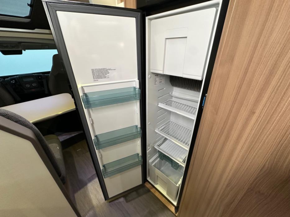 Adria Coral Axess 670 SL