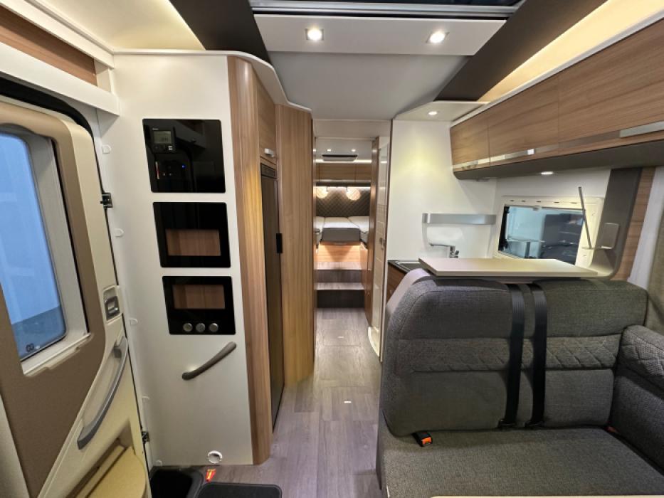 Adria Coral Axess 670 SL