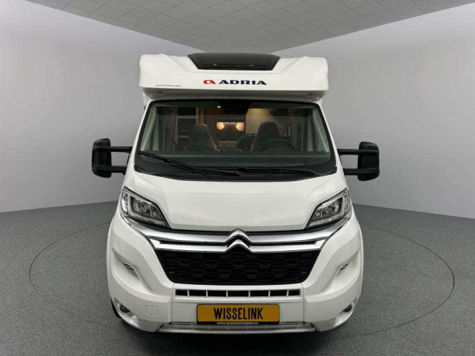 Adria Coral Axess 670 SL