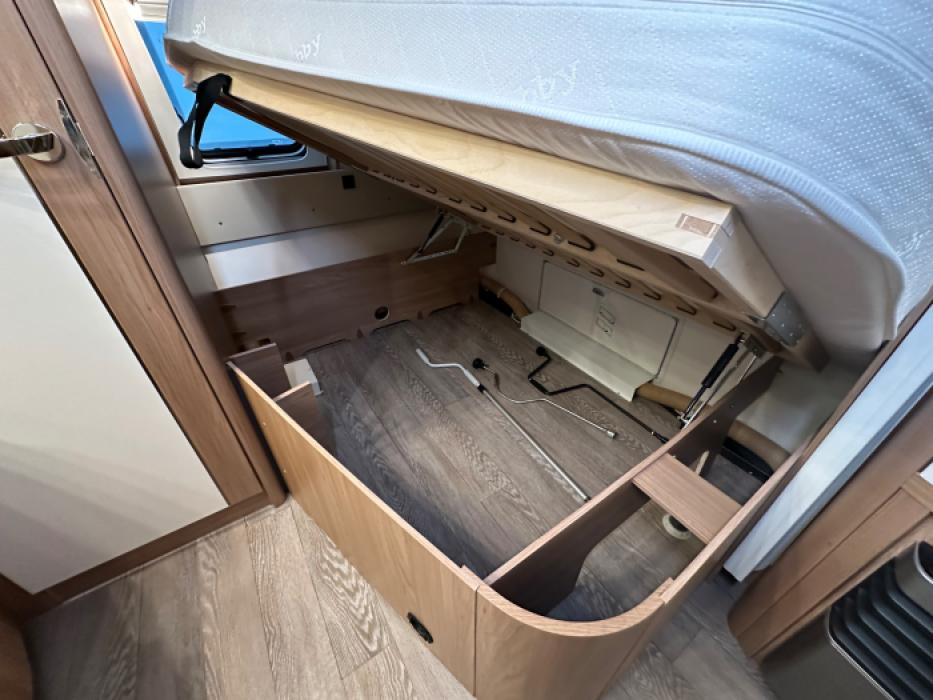 Hobby De Luxe 460 UFE