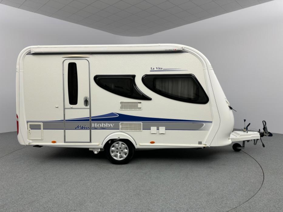 Hobby La Vita Bionda 400 SF