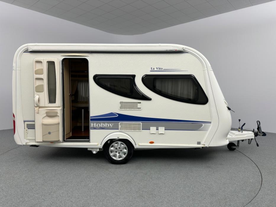 Hobby La Vita Bionda 400 SF